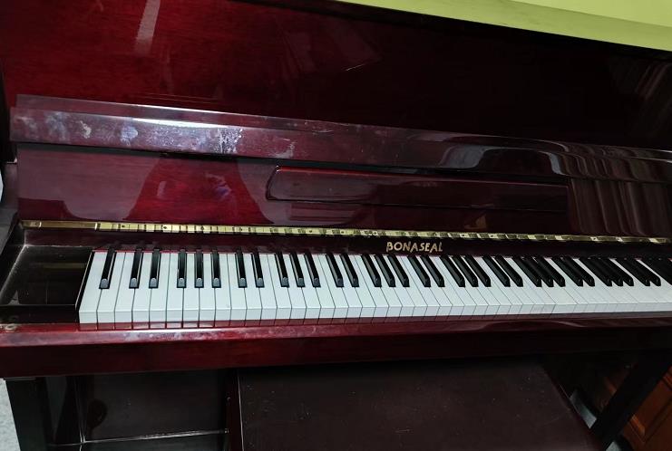 北京钢琴回收，老钢琴回收